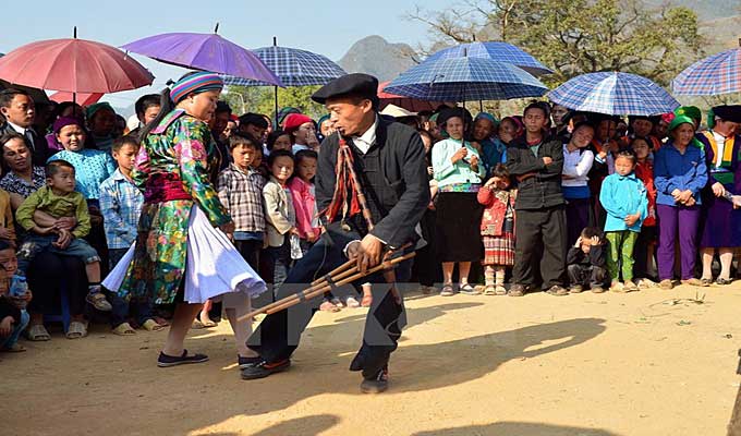 Mong ethnic cultural festival attracts crowds