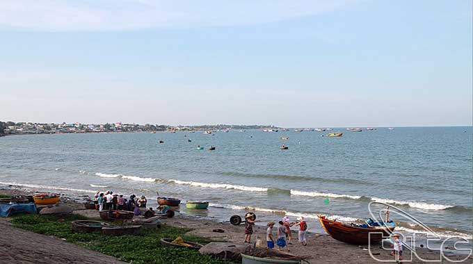 Binh Thuan to focus on sea sports, leisure tourism