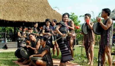 Preserving H’re traditional ethnic culture