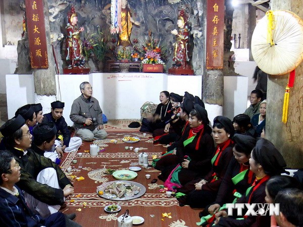 Bac Ninh province restores old houses for “Quan ho” gatherings