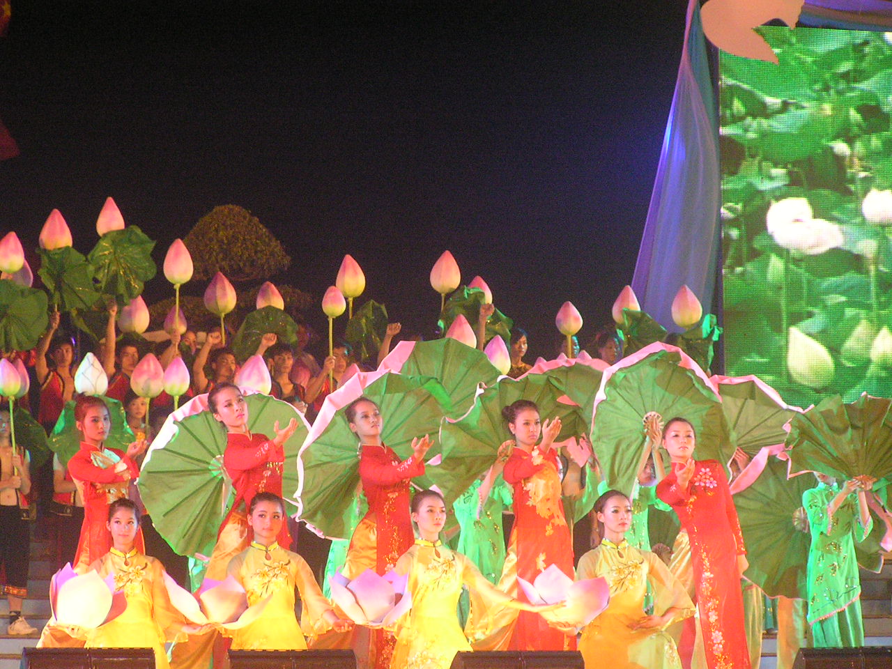Lễ hội Làng Sen toàn quốc 2015 sẽ diễn ra với nhiều hoạt động đặc sắc