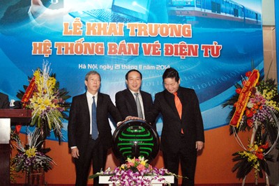 Khai trương hệ thống bán vé tàu điện tử tại Hà Nội 