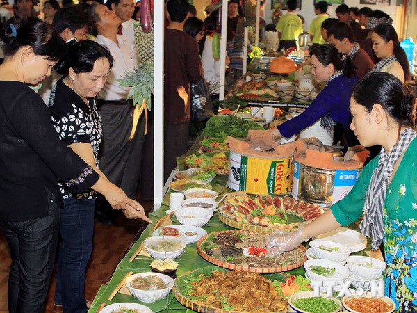 Vung Tau attracts visitors with unique festivals