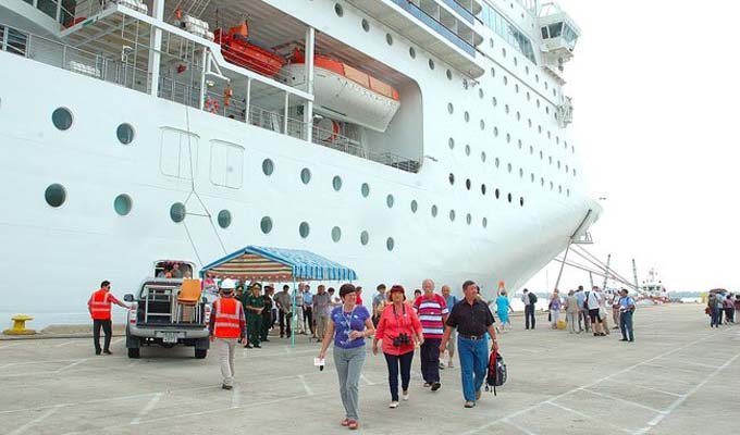 Hơn 1.600 khách tàu biển đến Đà Nẵng