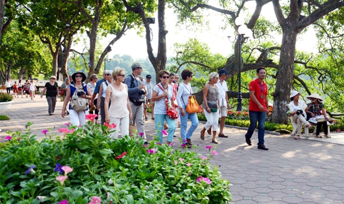 Almost 3 million foreign arrivals visit Ha Noi