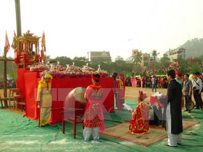 Tuyen Quang ethnic groups observe Long Tong festival 