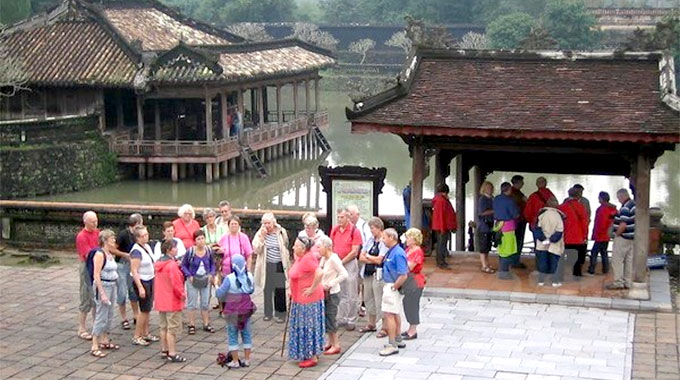 First half: Nearly 1.6 million tourists visit Thua Thien-Hue