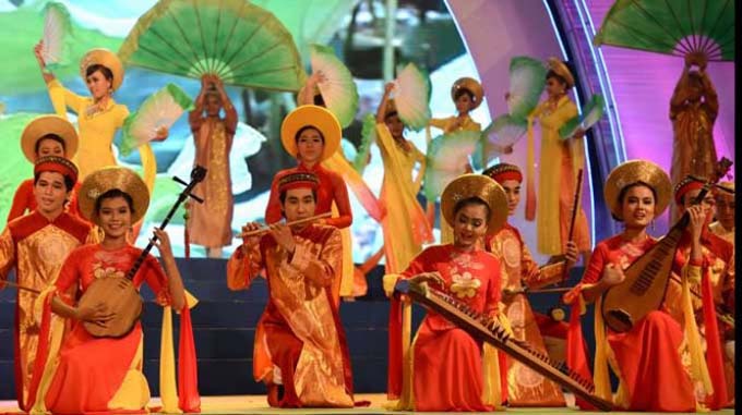 Southern Don Ca Tai Tu Festival kicks off