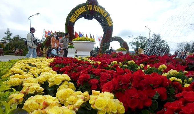 Flower festival returns to Da Lat