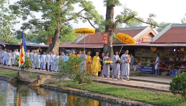 Keo Pagoda Autumn Festival opens in Thai Binh