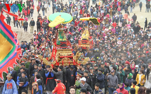 Lễ hội đền Đông Cuông năm 2016