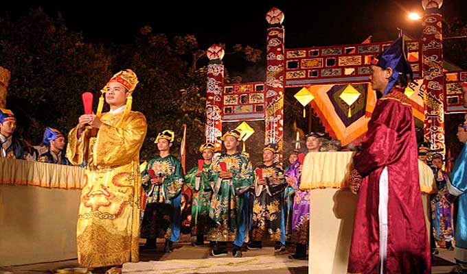 Thua Thien-Hue re-enacts ancient ceremony for peace, harvest