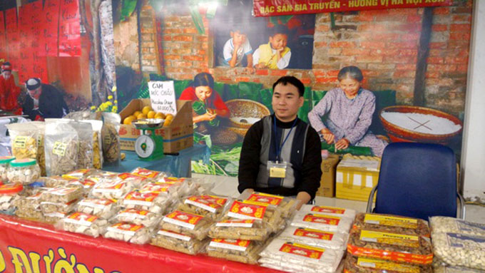 Tràng Tiền Plaza tổ chức hội chợ Tết Bính Thân