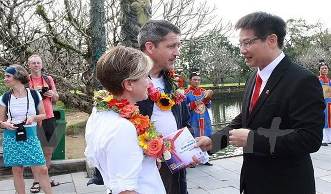 Tourists to Hue monuments complex hit 2.5 million