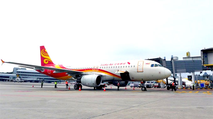 New direct air route links Ha Noi, China’s Jiangxi province