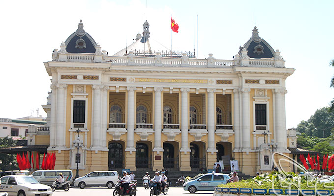 Exhibition features French architecture in Ha Noi