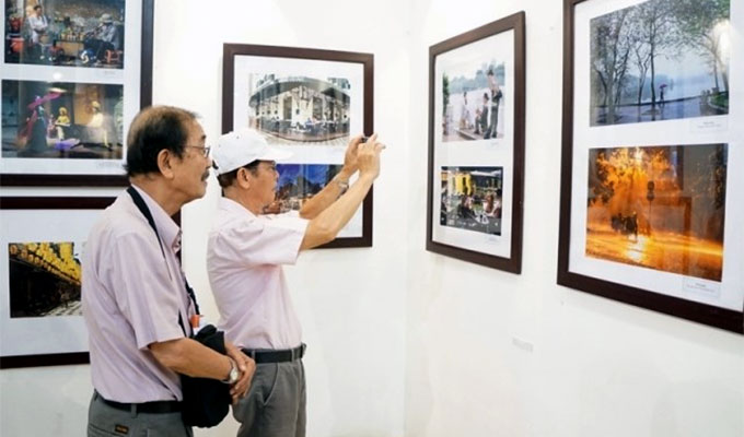 Art exhibition highlights beauty of Ha Noi