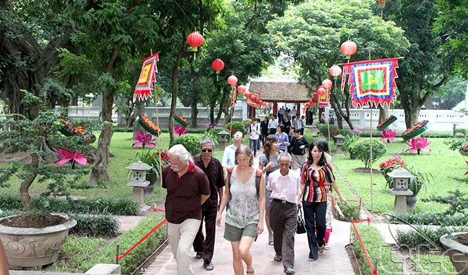 Ha Noi hopes to welcome 23.83 million visitors in 2017