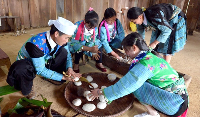 Traditional foods introduced at Viet Nam National Village for Ethnic Culture and Tourism