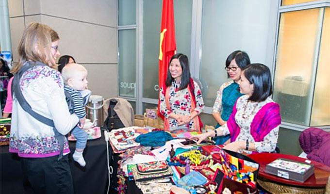 Vietnamese culture promoted at Winternational Embassy Showcase