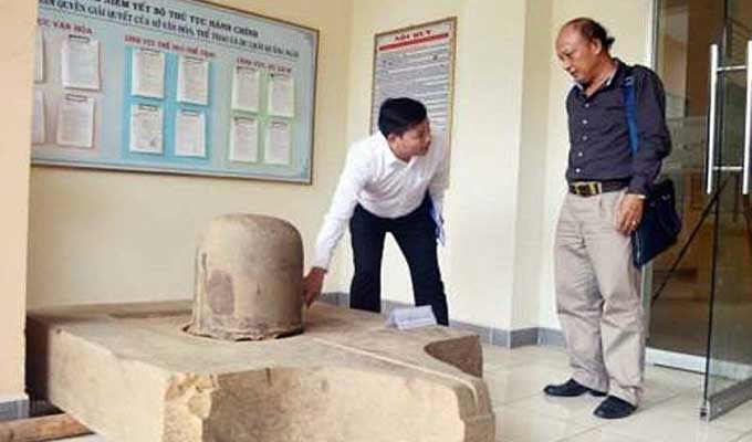 Champa culture's Linga-Yoni set discovered in Quang Ngai