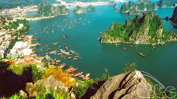 2.7 million foreigners visit Quang Ninh in eight months