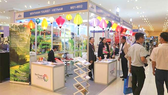 Viet Nam and Cambodia strengthen tourism cooperation