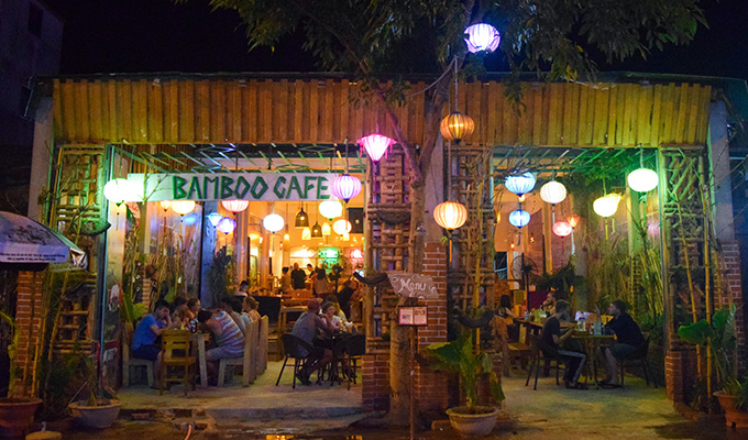 Bamboo Café – “địa chỉ bỏ túi” của du khách quốc tế khi đến Phong Nha