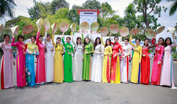 Ho Chi Minh City: Festival promotes traditional Ao Dai charm