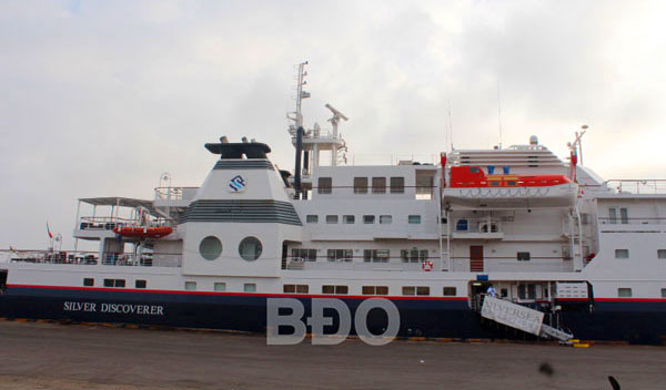 Tàu du lịch Silver Discoverer đến cảng Quy Nhơn 
