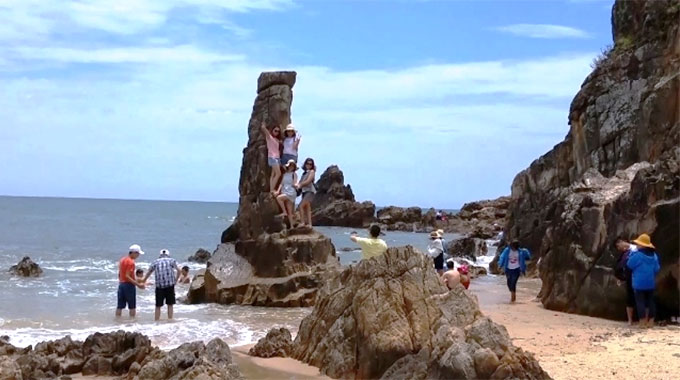 Quang Binh offers free Wi-fi at 12 tourist attractions