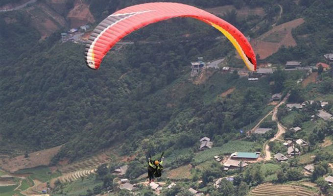 Yen Bai: 'Crystal cloud' exhibition, paragliding festival open