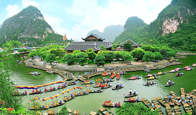 Ninh Binh welcomes more than 5.2 million visitors in first half of 2018