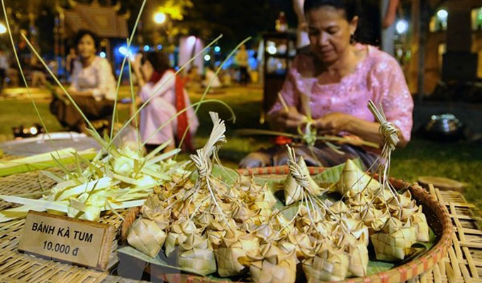Trở về tuổi thơ trong không gian chợ quê truyền thống ở Hà Nội