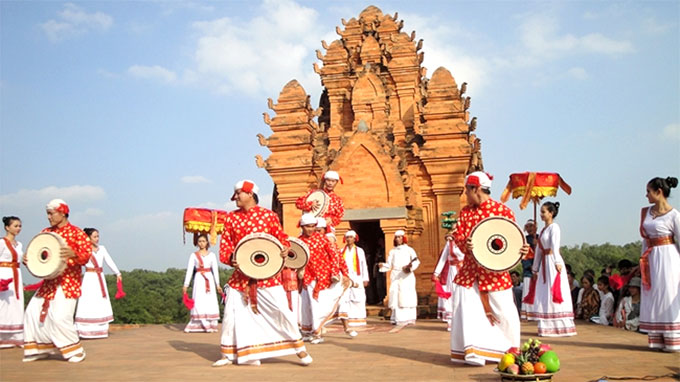 Binh Thuan: Joyful activities to celebrate Cham people’s Kate festival