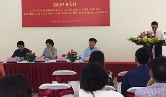 Liên hoan trình diễn di sản văn hóa phi vật thể quốc gia lần thứ nhất tại Tuyên Quang
