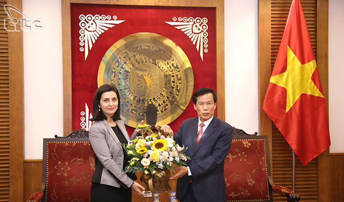 Bộ trưởng Nguyễn Ngọc Thiện tiếp Đại sứ Bungari tại Việt Nam