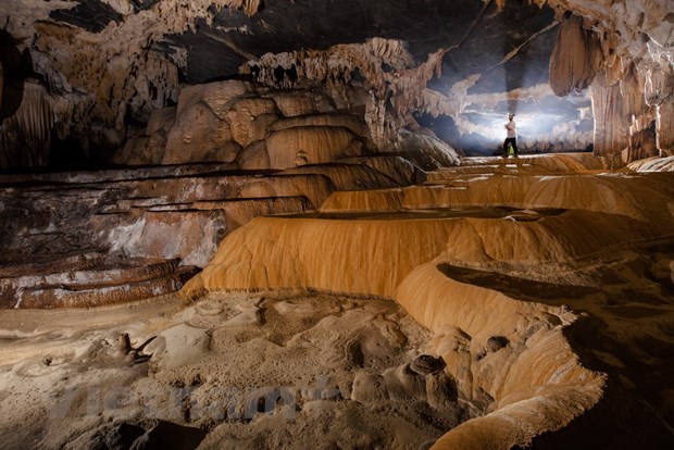 Khám phá vẻ đẹp kỳ thú của hang Tiên - “thiên đường vô danh”