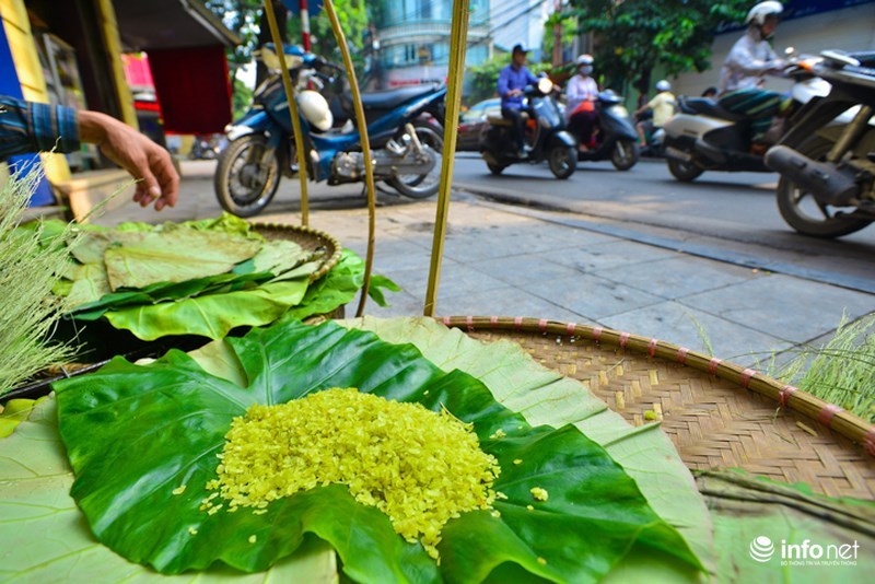 Dishes made from green rice – Hanoi’s flavor of autumn