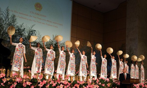 Overseas Vietnamese preserve traditional culture