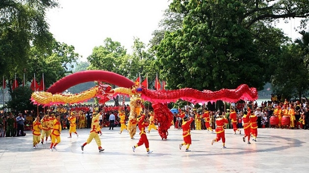 Hanoi plans various activities in pedestrian area around Hoan Kiem Lake