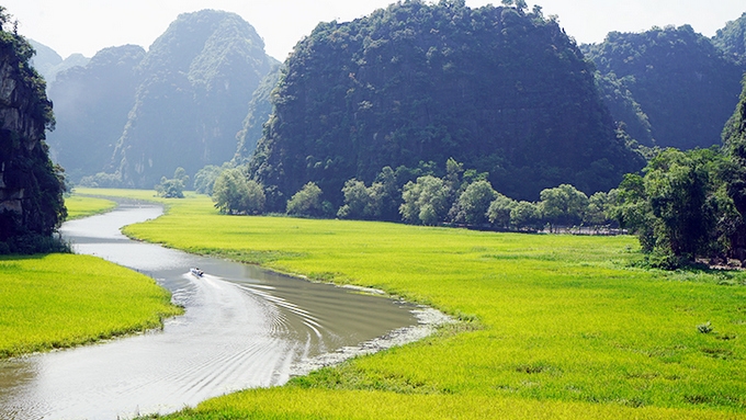 Developing Ninh Binh into a key national tourist area