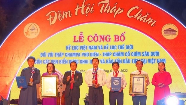 Thua Thien Hue: Ancient Cham tower announced as world record