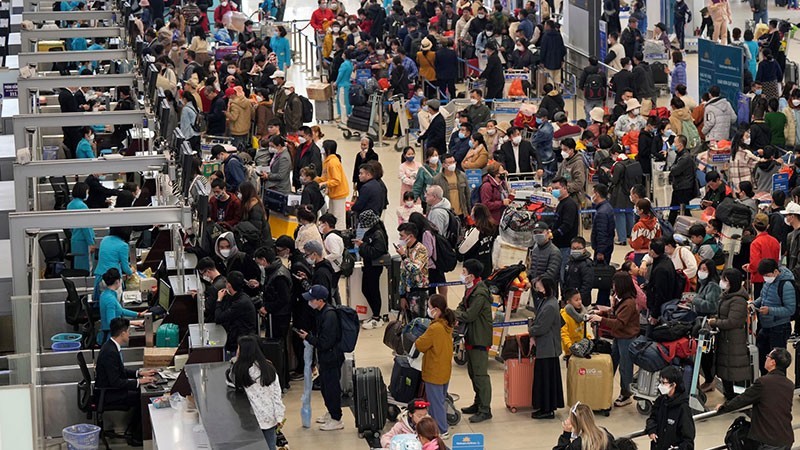 Air passenger volume reaches 10 million in January