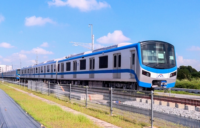 HCMC to put Metro Line 1 into service on July 1