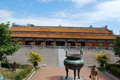 Hue kicks off restoration of ancient temple 