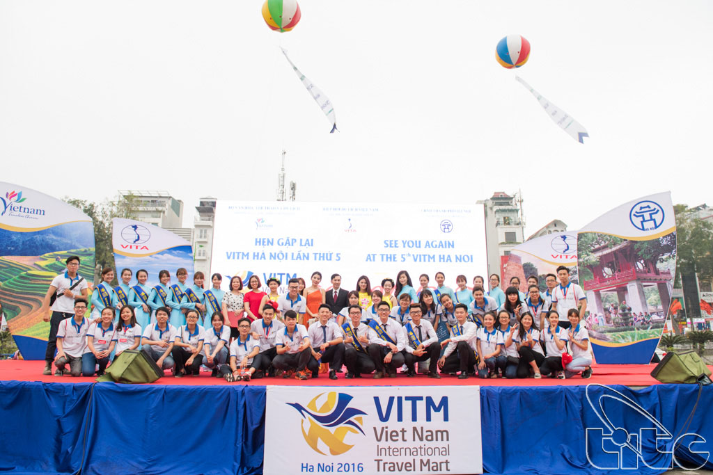 Faculty of Tourism - Hanoi Open University – one of the units which contributed positively to the success of VITM Hanoi 2016