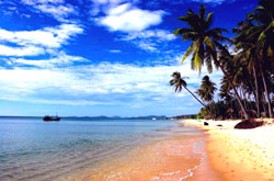 Traveling Phu Quoc by five-star cruise ship