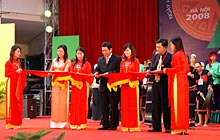 National cultural festival opens
