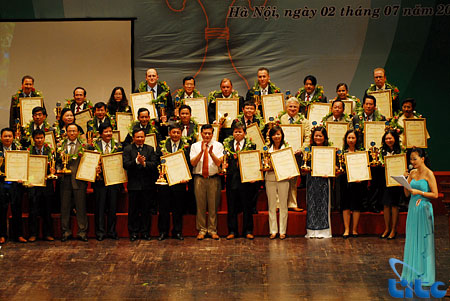â€œVietnam Tourism Awards 2008â€ announcing and giving ceremony